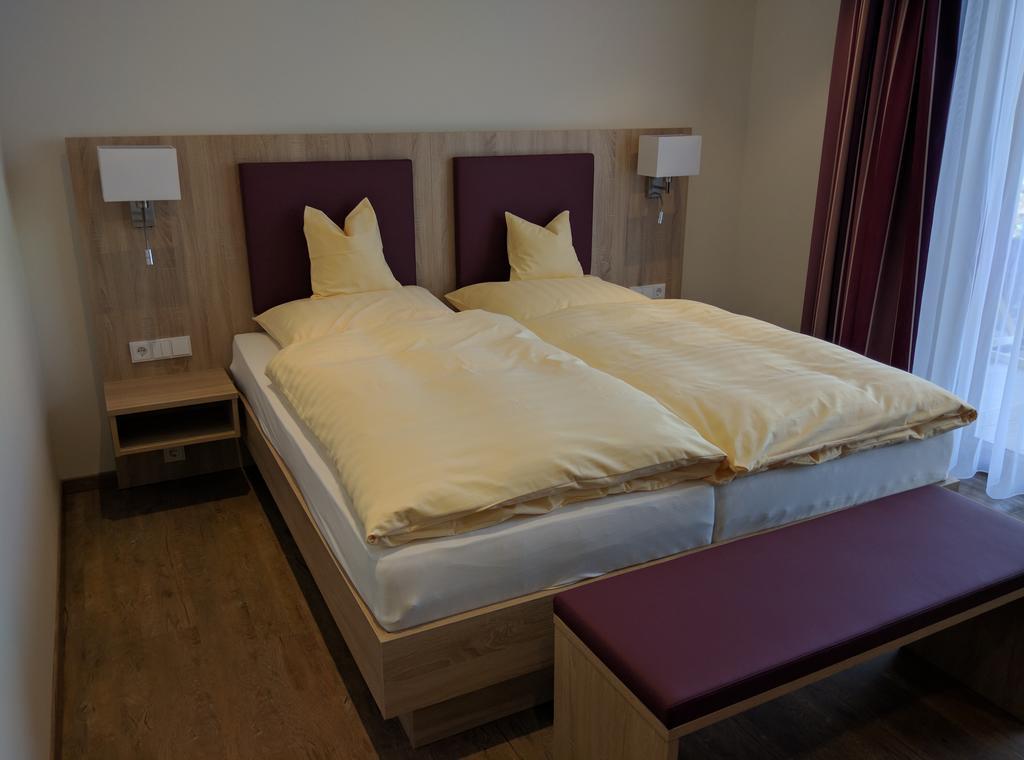 Hotel Zur-Borke Neuenrade Dış mekan fotoğraf