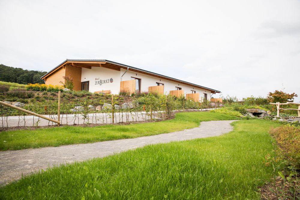 Hotel Zur-Borke Neuenrade Dış mekan fotoğraf
